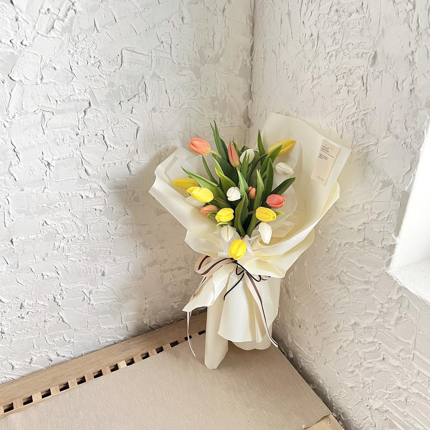 Ramo de 20 tulipanes variados