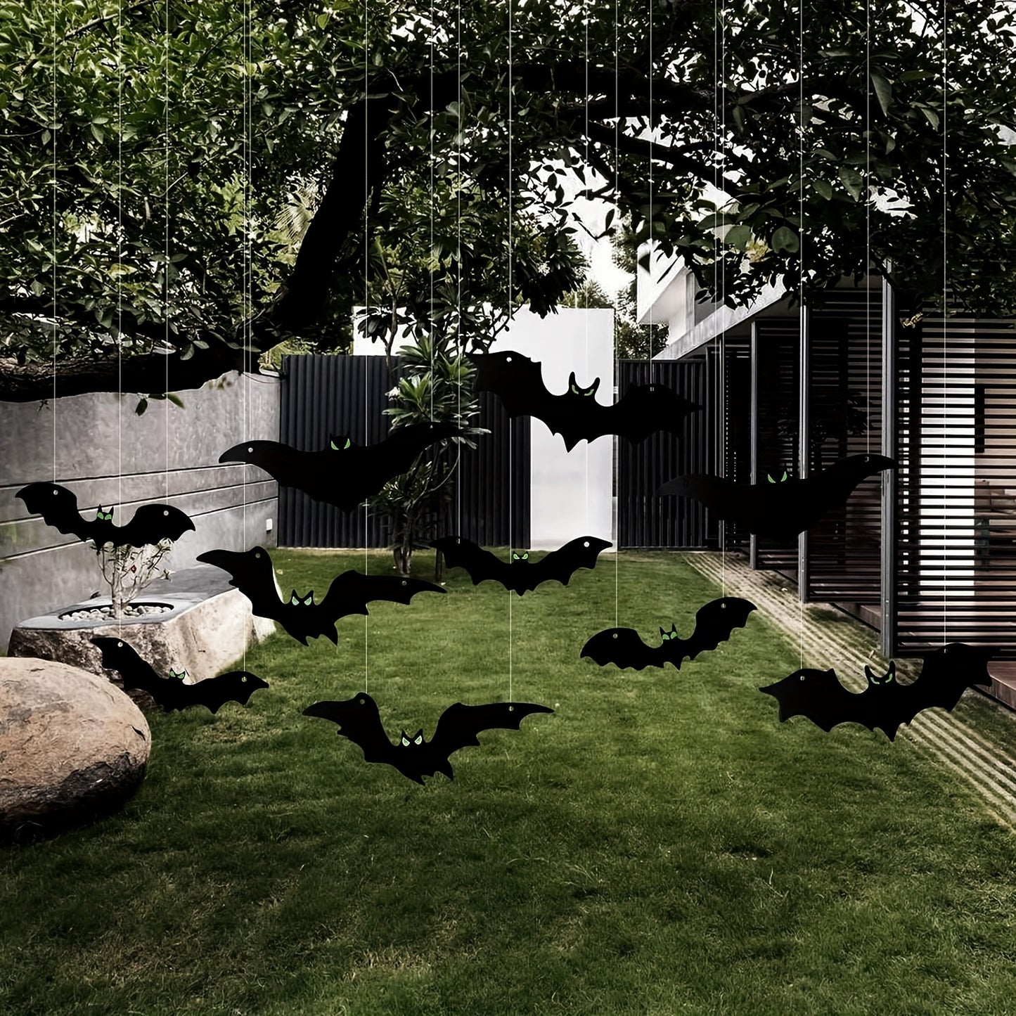 20pcs Glow-in-the-Dark Creepy Bats