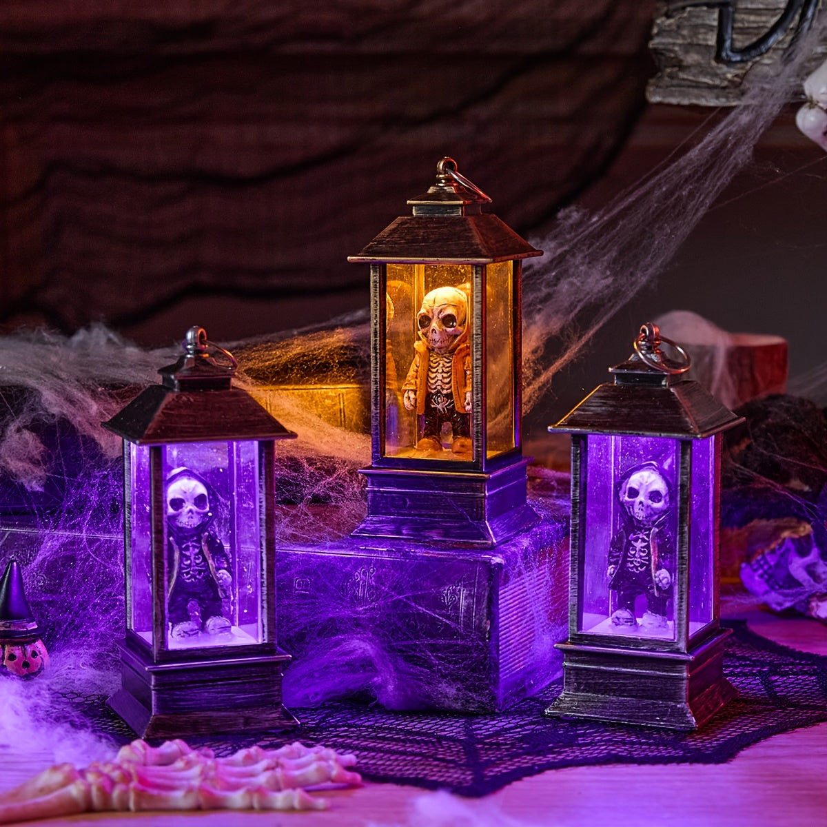 2pcs Orange Black Skull Retro Wind Lantern