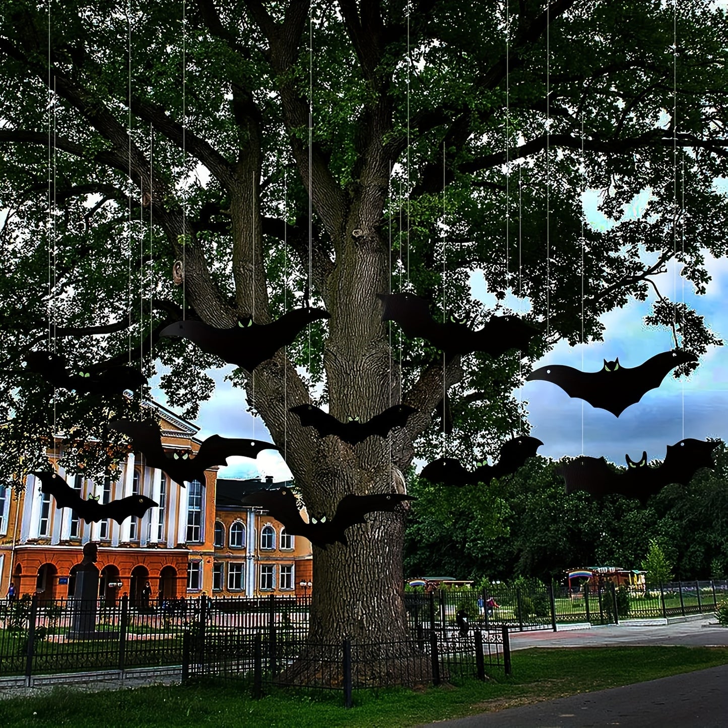 20pcs Glow-in-the-Dark Creepy Bats