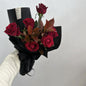Ramo black de 8 rosas rojas